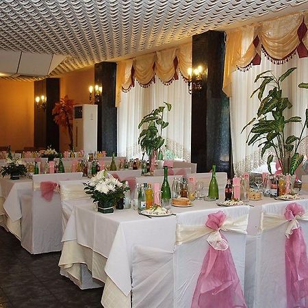Elbrus Hotel Pazardżik Zewnętrze zdjęcie