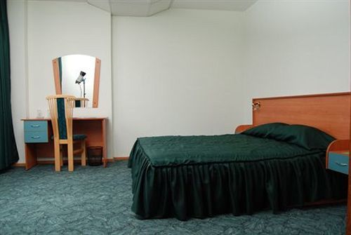 Elbrus Hotel Pazardżik Zewnętrze zdjęcie