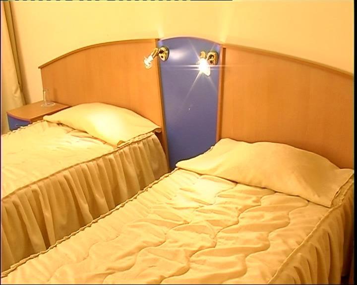 Elbrus Hotel Pazardżik Pokój zdjęcie